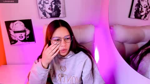 Samantha online show from April 22, 3:20 pm