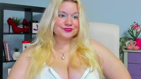 Samantha online show from June 5, 7:03 am