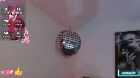 Snapshot of samara_wish chatting on October 6, 12:55 pm samara_wish online show from October 6, 12:55 pm