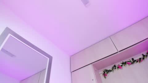 Snapshot of samaraway chatting on September 23, 8:51 pm samaraway online show from September 23, 8:51 pm