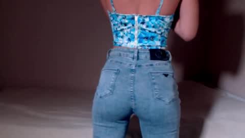 Sam Demia online show from November 4, 2:49 am