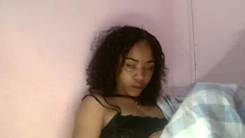 samina2255 online show from September 25, 6:28 pm