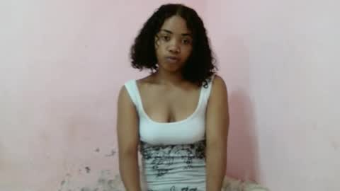 samina2255 online show from November 9, 7:04 am