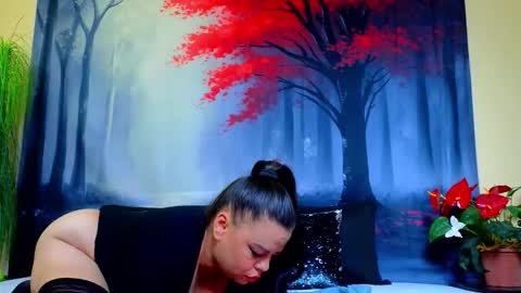     online show from October 14, 10:12 pm