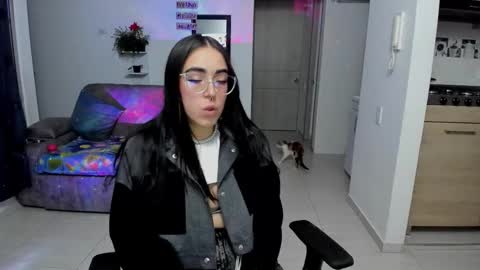 SARA online show from February 14, 3:41 am