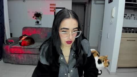 SARA online show from October 3, 2:05 am