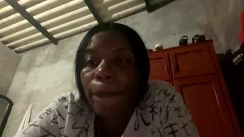 Snapshot of sammanthaboob chatting on December 24, 1:06 am Luisa online show from December 24, 1:06 am