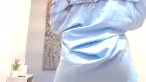 sammy  online show from October 25, 1:52 pm