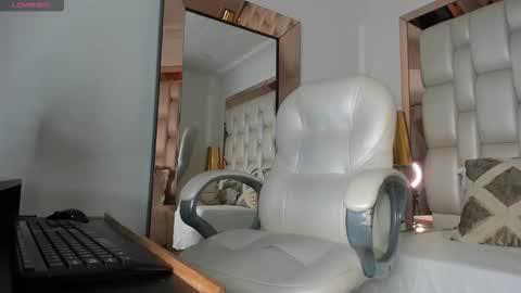 Sammy online show from December 2, 5:15 pm