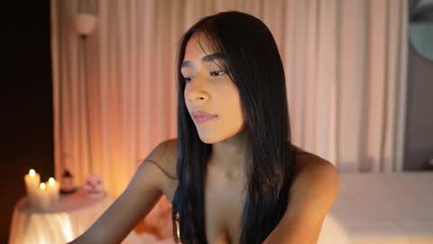 Sam online show from November 1, 1:32 am