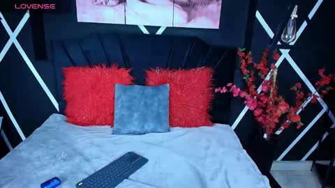 samy_noa online show from September 30, 7:52 pm