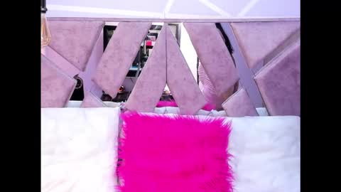 samy_noa online show from September 9, 3:17 am