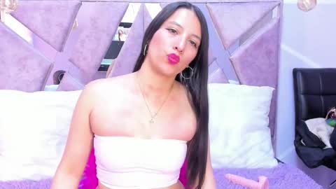 samy_noa online show from September 10, 4:45 am