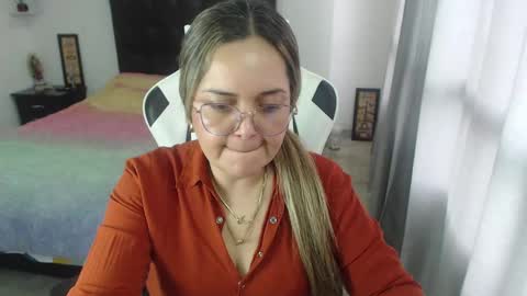 Snapshot of samy_vsn chatting on February 12, 5:16 pm samy_vsn online show from February 12, 5:16 pm