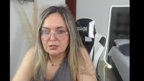 samy_vsn online show from October 2, 7:08 pm