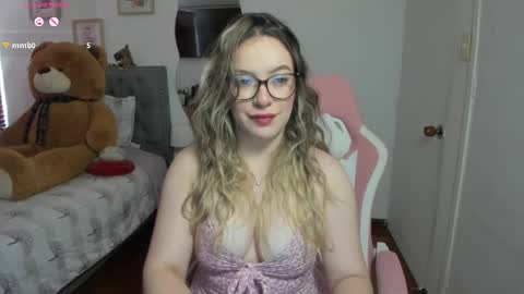 Samanta online show from June 1, 1:57 pm