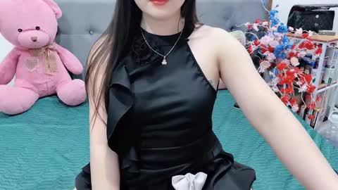 sanami_sian_ online show from April 13, 8:04 am