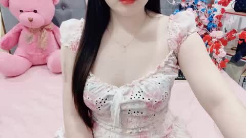 sanami_sian_ online show from February 2, 1:37 am