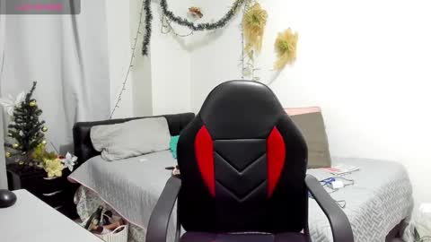 Sanddi  online show from December 31, 2:47 pm