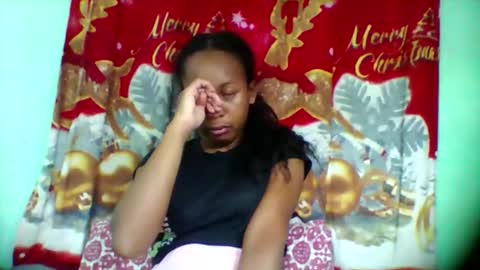 Snapshot of sandra1253099 chatting on October 12, 6:49 am sandra1253099 online show from October 12, 6:49 am