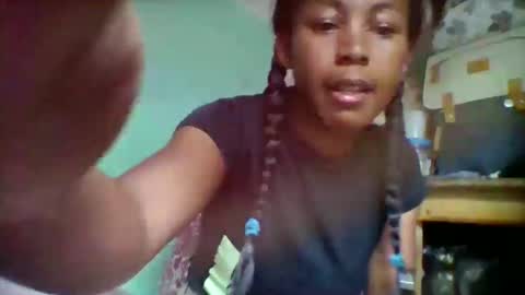 Snapshot of sandra1253099 chatting on October 1, 5:29 pm sandra1253099 online show from October 1, 5:29 pm