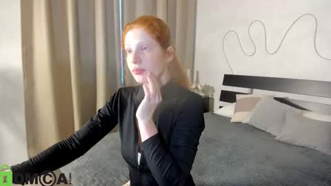 Sandra online show from October 6, 1:33 am