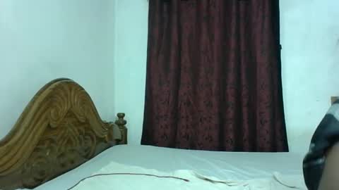 sandra online show from November 11, 9:50 am