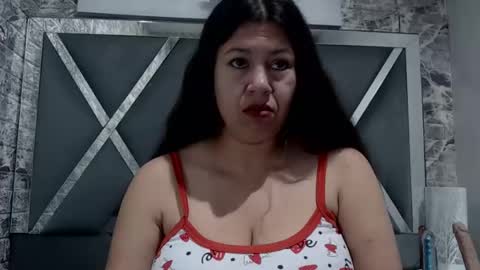 sandraclarkx69 online show from December 29, 12:01 pm