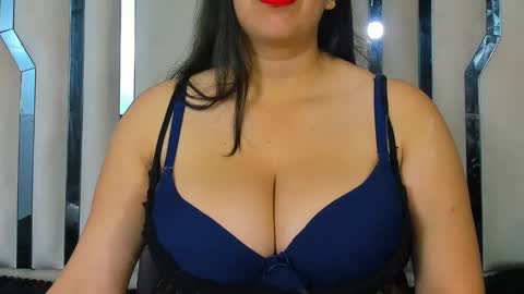 sandraclarkx69 online show from October 2, 11:59 am