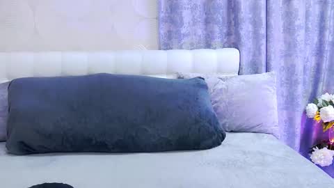 Snapshot of sandrami__ chatting on September 20, 9:40 am Sandra online show from September 20, 9:40 am