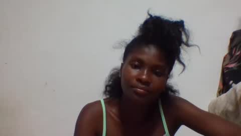 sandricaaa online show from December 3, 11:56 am