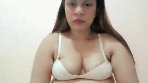 sangrealena4u online show from January 17, 6:37 pm