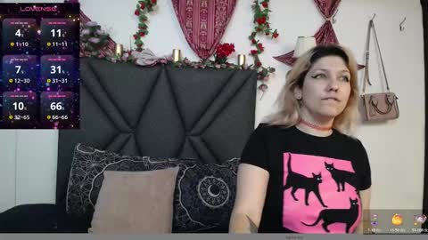 Snapshot of sanyaseraphine0 chatting on October 27, 7:52 pm sanyaseraphine0 online show from October 27, 7:52 pm