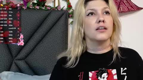 Snapshot of sanyaseraphine0 chatting on September 25, 8:28 pm sanyaseraphine0 online show from September 25, 8:28 pm