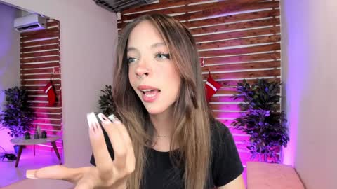 Valerin online show from December 20, 10:00 pm