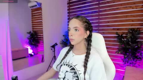 Valerin online show from February 22, 11:49 pm