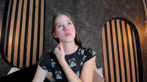 sara__jones_ online show from December 26, 11:54 am
