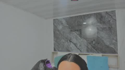 sara allenx online show from January 24, 11:48 am