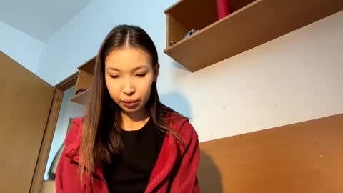 Sara online show from October 15, 1:36 pm