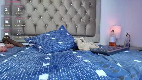 Sara online show from September 28, 4:01 pm