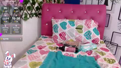 sara online show from September 23, 11:52 am