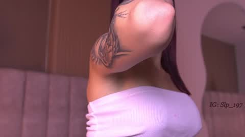 sara_lopee1 online show from May 29, 12:14 pm