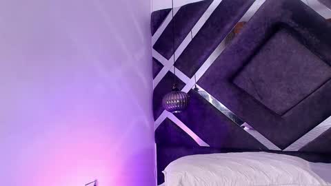 Snapshot of sara_lopee1 chatting on October 27, 12:01 pm sara_lopee1 online show from October 27, 12:01 pm