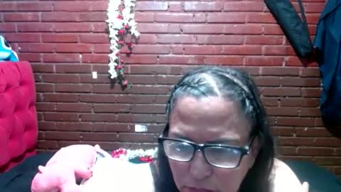 Sara love online show from May 14, 7:58 am