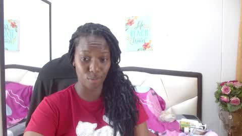 Snapshot of sara_marks chatting on September 24, 11:09 am S A R A online show from September 24, 11:09 am