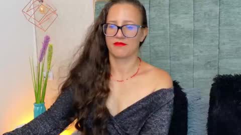 sara_marrison_ online show from September 16, 6:16 pm