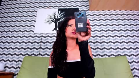 Sara  online show from January 6, 4:58 am