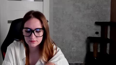 Sara online show from February 13, 8:21 pm