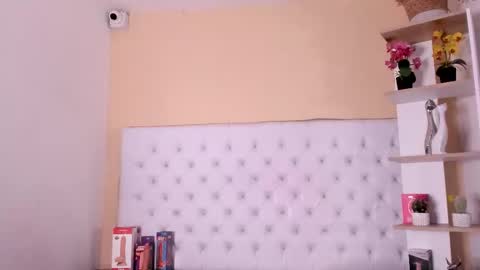 Snapshot of sara_salgado chatting on September 21, 11:53 am sara_salgado online show from September 21, 11:53 am