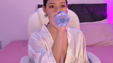 sara  online show from September 29, 3:50 pm